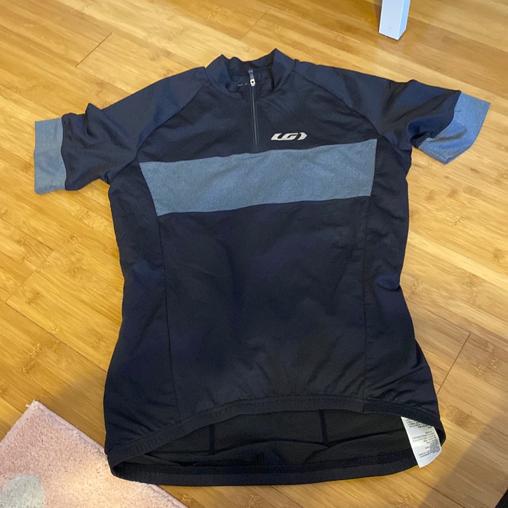 Mens black and grey cycling shirt